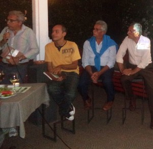 10645128_570081196435148_4294163821238709482_n